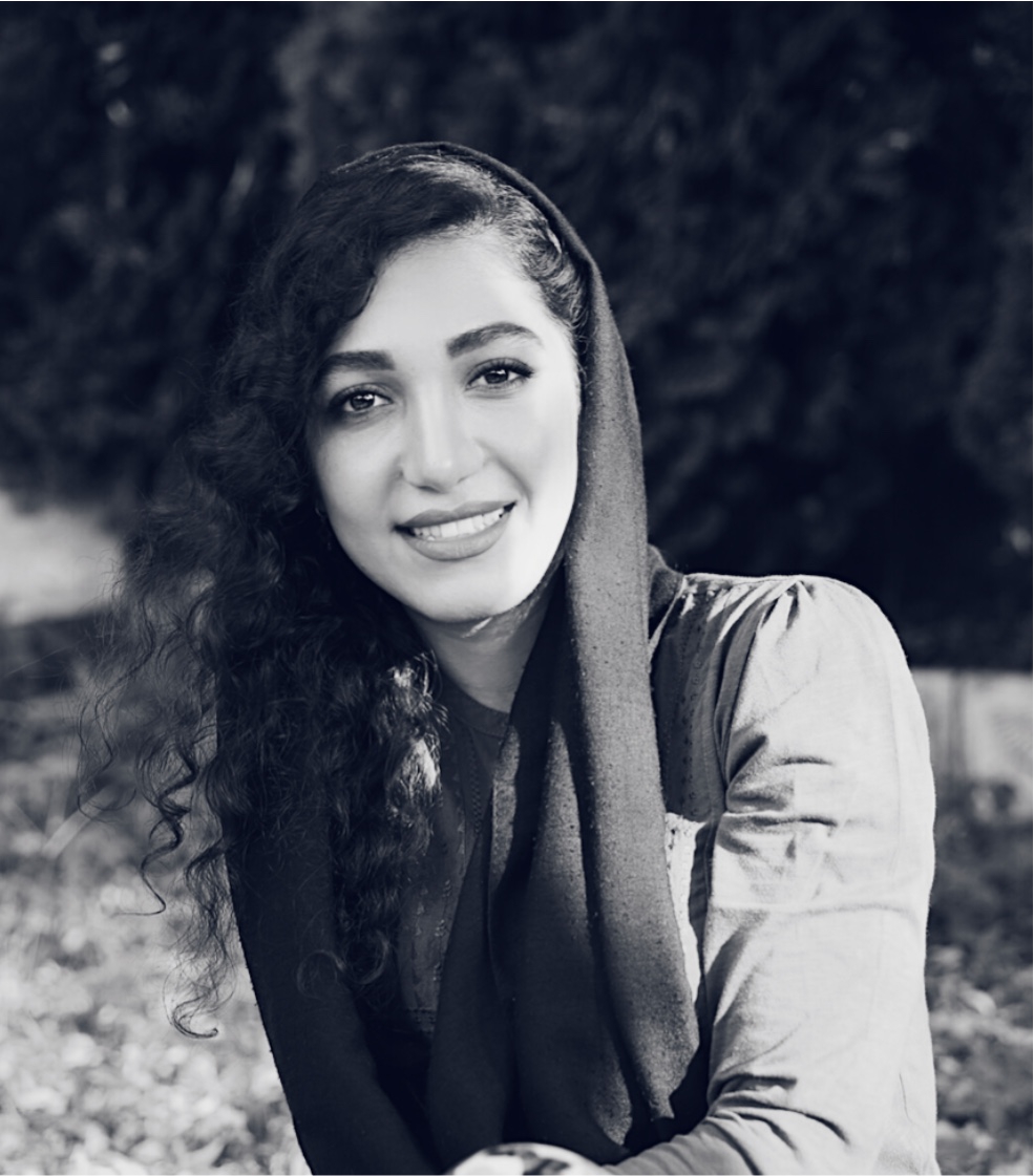 Mahdis Yavari | مهدیس یاوری